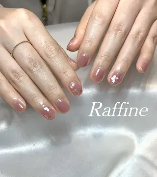 ネイル RAFFINE 月🦋🩵のネイルデザイン