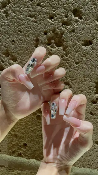 ネイル IROHA Nail 矢掛萌子のネイルデザイン