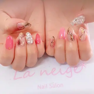 ネイル La neige* yuki 🥯🍑のネイルデザイン