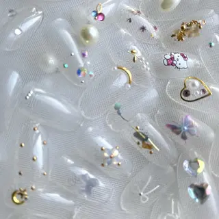 ネイル Nailsalon mui.所属・中家 亜紗子のネイルデザイン