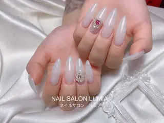 ネイル ネイルサロン ルミア Lumia 店長のネイルデザイン