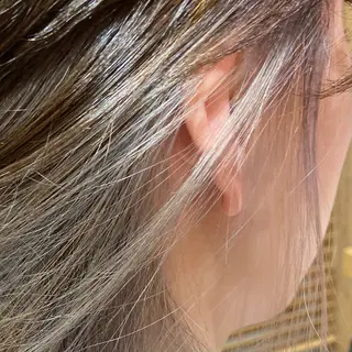 ミディアム カラー IWASHITA TAKESHIのヘアスタイル