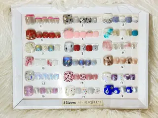 ネイル Queennail 北堀江AYAのネイルデザイン