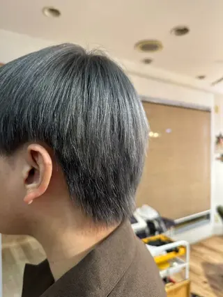 カラー メンズ ボブ/インナーカラー ショート/佐野祥子のヘアスタイル