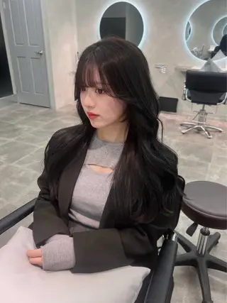 ロング カラー 韓国レイヤーカット 🇰🇷千葉のヘアスタイル