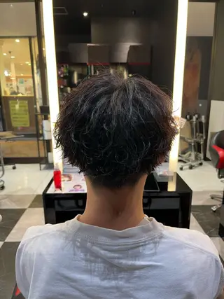 メンズ ボブパーマ/レイヤー カット/KINAMIのヘアスタイル