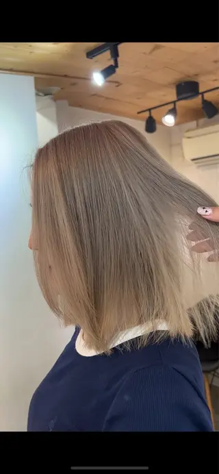 ミディアム カラー 韓国/ハイトーン/ ボブ🎀MIKU🎀のヘアスタイル