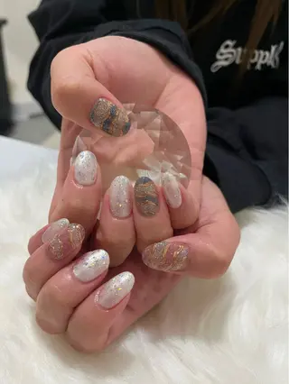 ネイル LINDRA所属・LINDRA harukaのネイルデザイン