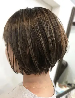 ショート カラー hair works raptureのヘアスタイル