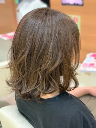 ミディアム パーマ 頭浸浴×似合わせ HolyGrailのヘアスタイル