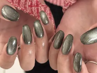 ネイル 花岡 美沙子のネイルデザイン