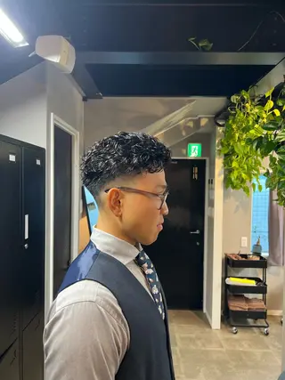 ショート パーマ メンズ est hair mar所属・艶カラー/ツイスパ/ 無造作パーマ　久保のヘアスタイル