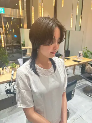 セミロング カラー ミオ💎透ける暗髪/ ブリーチなしWカラーのヘアスタイル