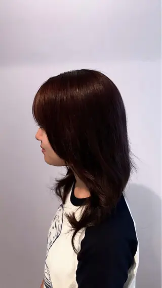 ミディアム カラー 艶感ワンホン color✨のヘアスタイル