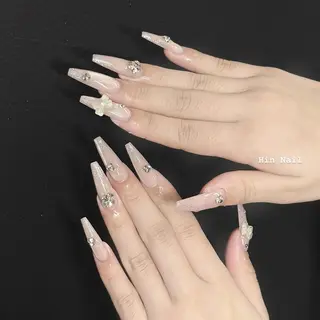 ネイル HIN NAILのネイルデザイン