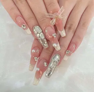 ネイル Amee Nailsalonのネイルデザイン