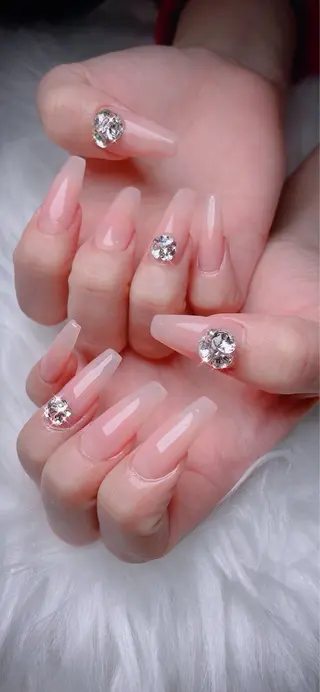 ネイル JINI NAIL所属・ジニ ネイルのネイルデザイン