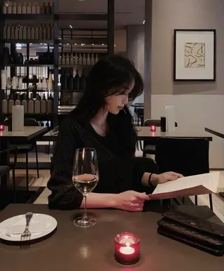 セミロング カラー 莉乃/縮毛矯正/髪質 改善/艶カラーのヘアスタイル