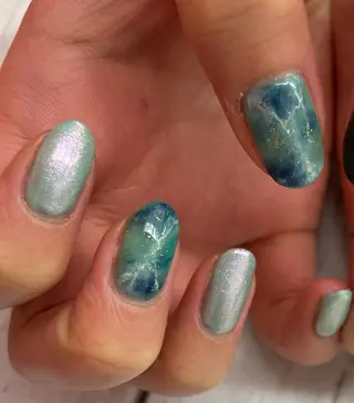 ネイル ラゾ所属・こばやし かざねの眉毛・アイブロウイメージ