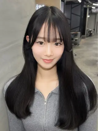 ロング カラー 前髪/顔まわりカット 艶髪/髪質改善/縮毛のヘアスタイル