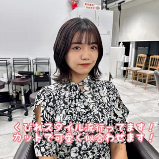 ミディアム カラー ブリーチなし/レイヤ ー特化🌈Tommyのヘアスタイル