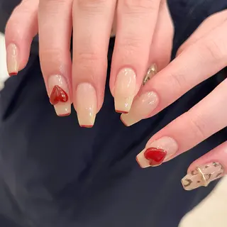 ネイル Ling K所属・矢田 晶穂のネイルデザイン