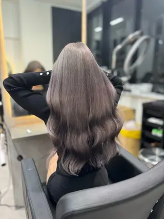 ロング カラー ギャルの女神/ Shionのヘアスタイル