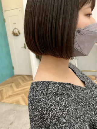 ミディアム カラー ROMMY. ロミーのヘアスタイル