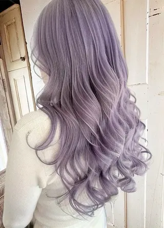 ロング 🦁透明感カラー 💎紫音のヘアスタイル