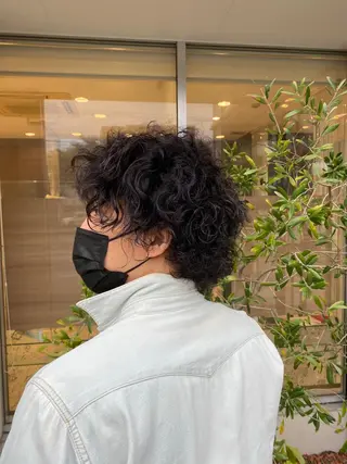 パーマ メンズ ショートヘアはお任せ 冨樫真未のヘアスタイル