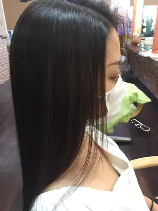 セミロング パーマ 桧山 真のヘアスタイル