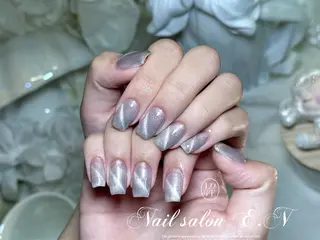 ネイル E.N🦋 長さ出し/持ち込みのネイルデザイン