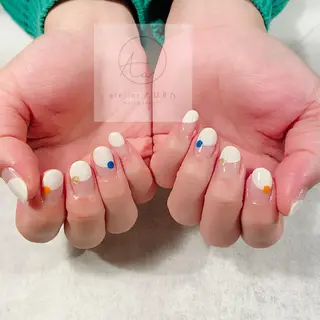 ネイル atelier AURA ｱﾄﾘｴ ｱｳﾗ所属・atelier AURAのネイルデザイン