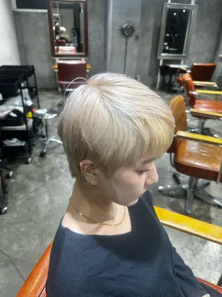 ショート カラー 【💎ツヤ髪💎】 ダメージレスカラー✨のヘアスタイル