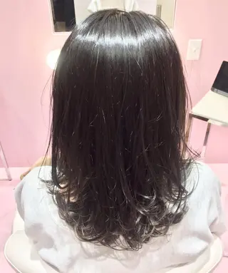 ミディアム 所渉/韓国レイヤー /ウルフカットのヘアスタイル