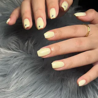 ネイル Laki nailのネイルデザイン