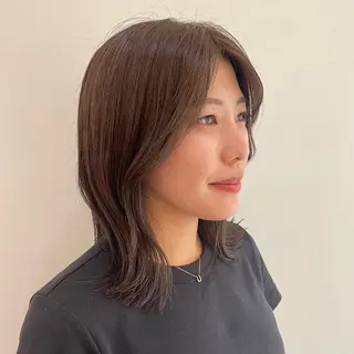 ミディアム カラー 田口 花葉のヘアスタイル