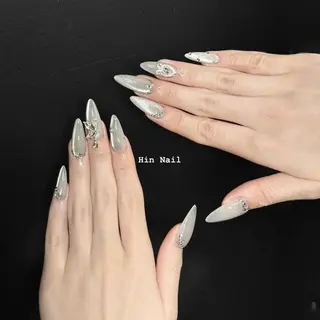 ネイル HIN NAILのネイルデザイン