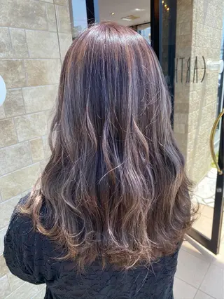 ロング 中谷 明日香のヘアスタイル