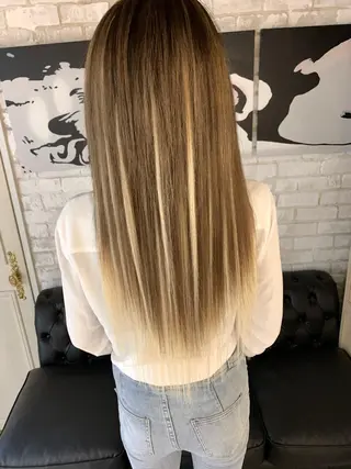 ロング ✨ハイトーン✨艶髪 ✨髪質改善✨和田のヘアスタイル