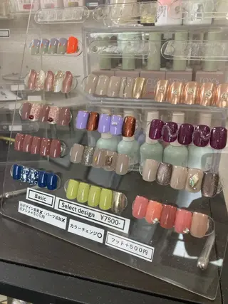 ネイル Legit nail salonのネイルデザイン