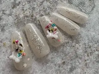 ネイル 黒須莉奈 IRYのネイルデザイン