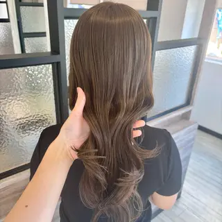 ロング カラー mio ︴ アレンジ ︴ 透明感カラーのヘアスタイル