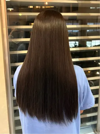 カラー Hairruup Aru design works所属・新垣 心都のヘアスタイル