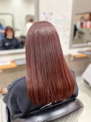 セミロング カラー 堀川 希歩のヘアスタイル