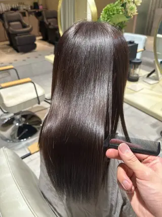 ミディアム Wisteria所属・美髪特化✨ 伊織✨縮毛矯正✨のヘアスタイル