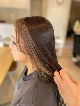 カラー anuenue🌿 西村砂羽のヘアスタイル