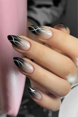 ネイル EMI ANA.CHUOのネイルデザイン