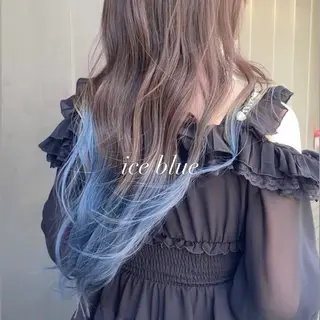 ロング カラー ヘアアレンジ mika｜ブルーカラ ー｜ハイトーンカラーのヘアスタイル