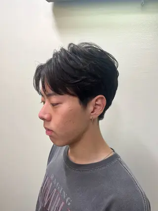 ショート パーマ メンズ 韓国風メンズ/毛流れ ヘアなら須田龍世のヘアスタイル